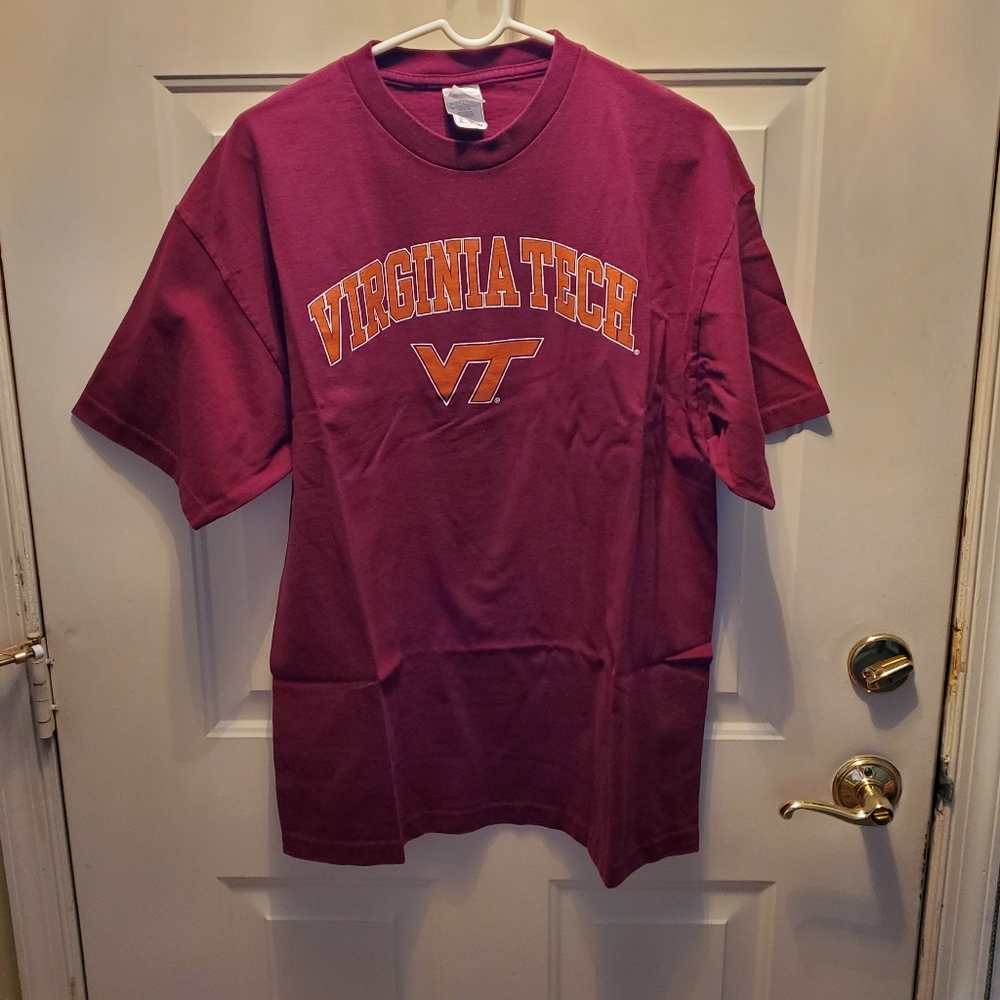 Virginia Tech t-shirt NWOT